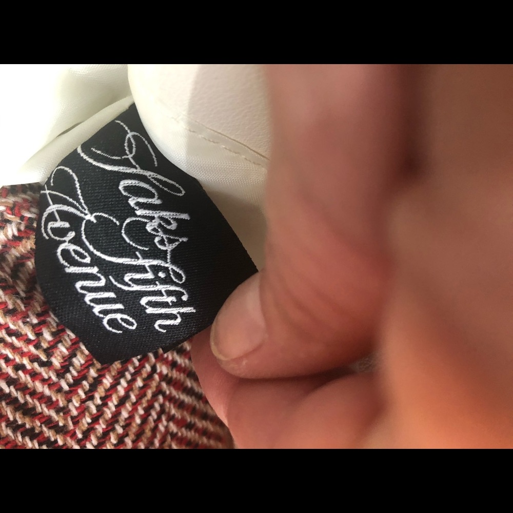 Bag/Saks Fifth Ave - Picture 2 of 2